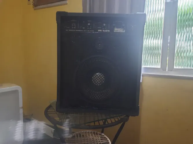 Caixa Amplificadora Profissional