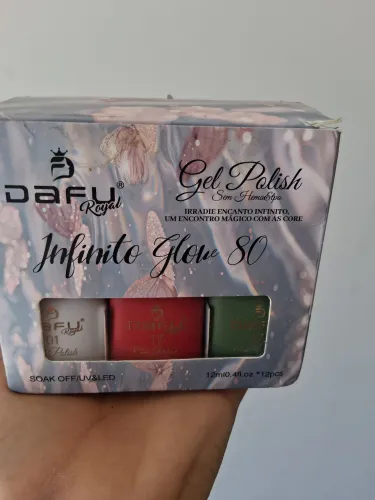 Caixa com 12 unidades de esmalte em gel