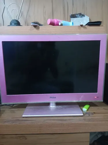 Vendo TV, tela de computador