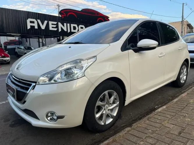 Peugeot 208 Active 1.0 Flex 5P Mec. 2014