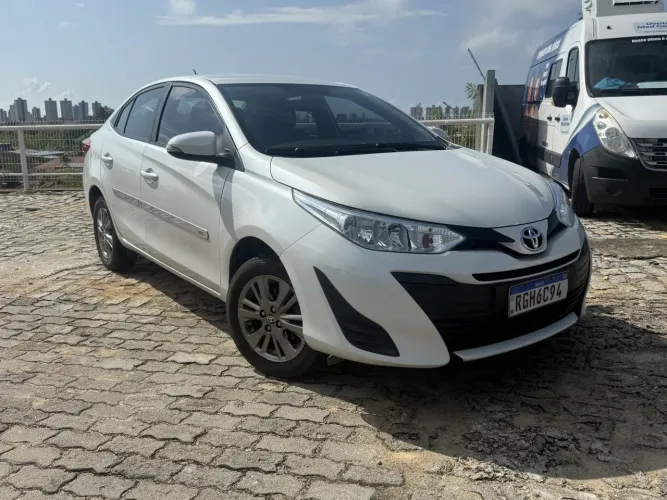 Toyota Yaris Live 1.3 Flex 16V 5P AUT 2022