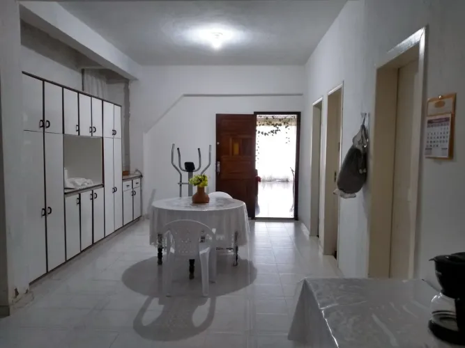 Aluguel de quarto para moças