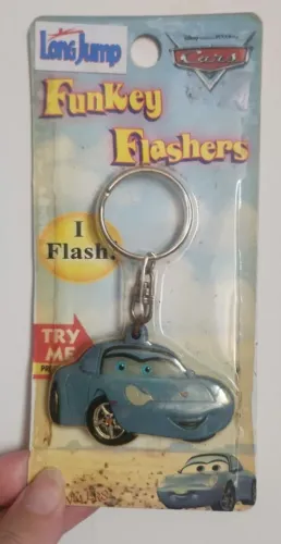 Porsche 911Sally Carrera cars Disney chaveiro vintage