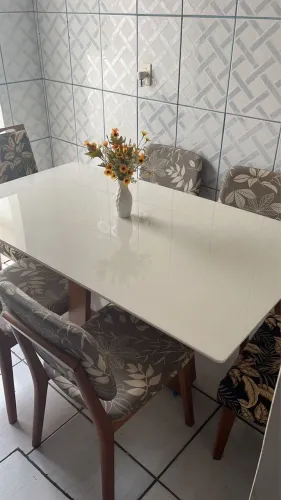 Mesa 6 cadeiras impermeável