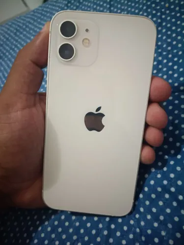 Vendo iPhone 12 64 GB, acompanha caixa ! 1100