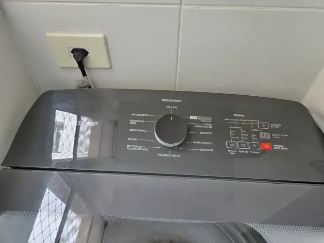 Lavadora de Roupas Brastemp 14kg Cesto Inox Branca