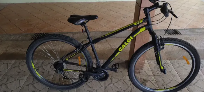 Bicicleta Caloi aro 26. 21 marchas.