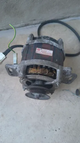 Motor máquina de lavar Brastemp