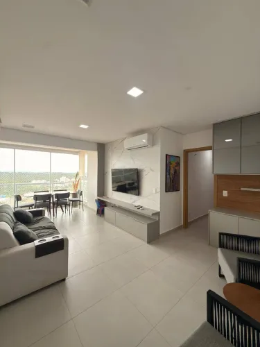 Apartamento com 3 Suites no Edificio Villaggio Veronese