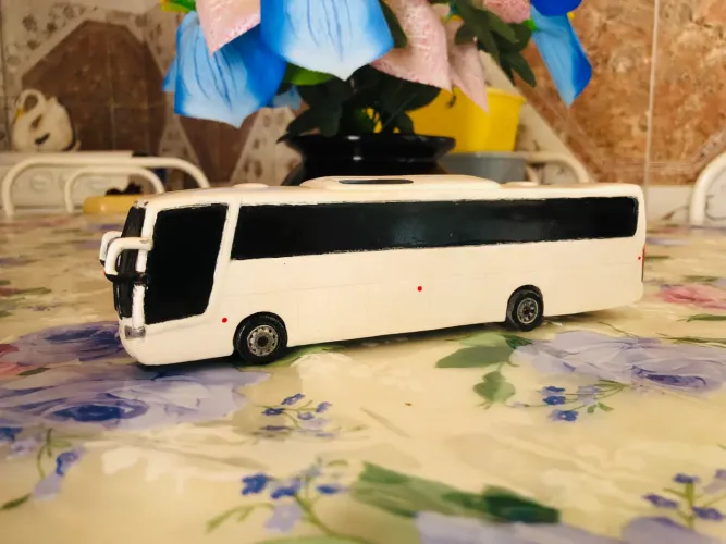 Miniatura de ônibus 