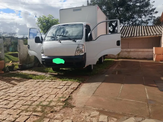 Kia Motors Bongo K-2500 2.5 4X2 TB Diesel 2011
