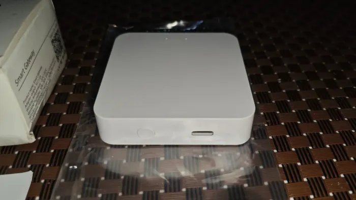 Hub ZigBee 3.0 + Bluetooth Conexão Wifi Tuya / Smartlife