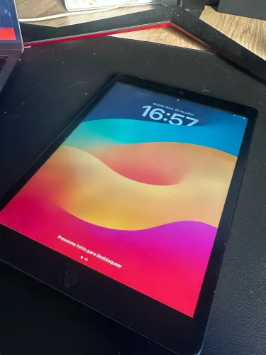 iPad 7ª Geração 32 GB Wi-Fi + Apple Pencil Original
