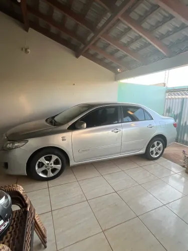 Toyota Corolla GLI 1.8 Flex 16V Aut. 2011