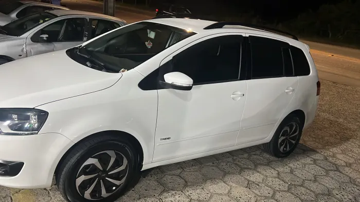 Volkswagen Spacefox 1.6/ 1.6 Trend Total Flex 8V 5P 2014