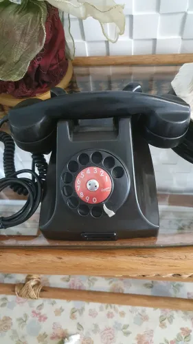 Telefone Antigo Preto Baquelite Novinho