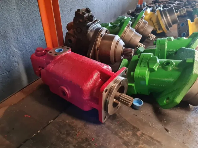 Vende se motor de roda colhedora case revisado