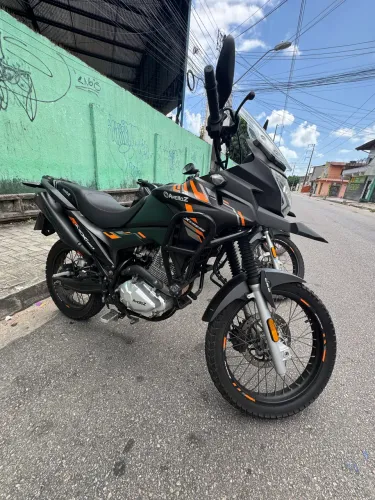 AZ160 2025