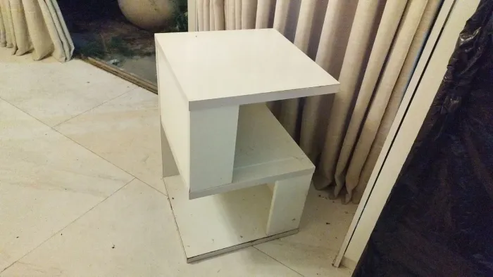 Mesa lateral MDF 