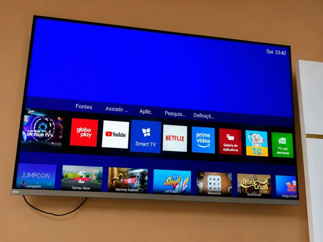 Vendo TV Philips Smart 50 polegadas, modelo 50PUG6654/78, em ótimo estado de conservação.