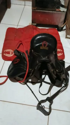 Vende-se sela de cavalo 