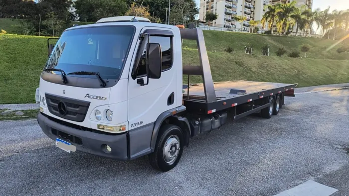 Accelo 1316 trucado