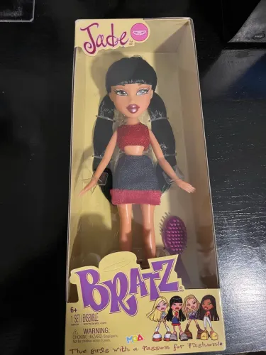 Boneca bratz jade