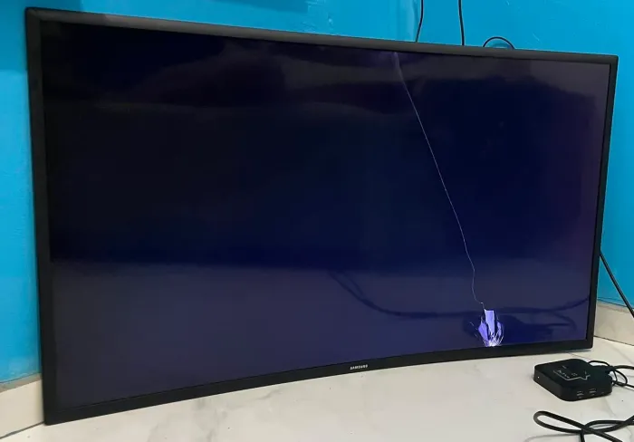 Para retirada de peças  UN40K6500AG TV Samsung 40 polegadas tela curva