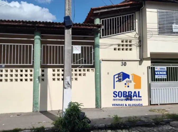 ALUGA PRA USO COMERCIAL PRÓXIMO AO SHOPPING BOULEVARD E AVENIDA AIRTON SENNA