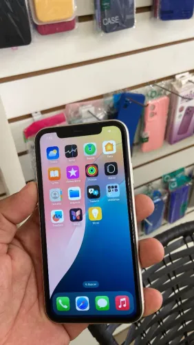 Iphone 11 64GB Bateria 72%
