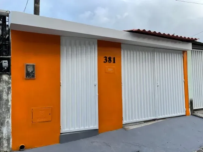 Alugo Excelente Casa 3/4 Reformada no Pinheiro/Farol