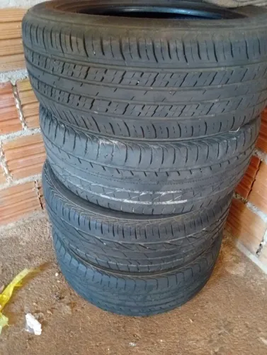 Pneus 205/55/R16