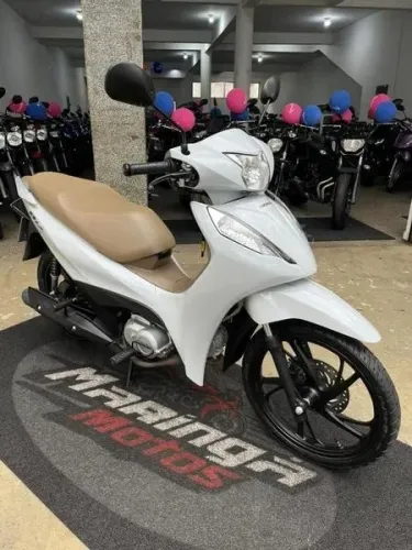 HONDA BIZ 125 EX 2025 - BAIXO KM. IMPECÁVEL.