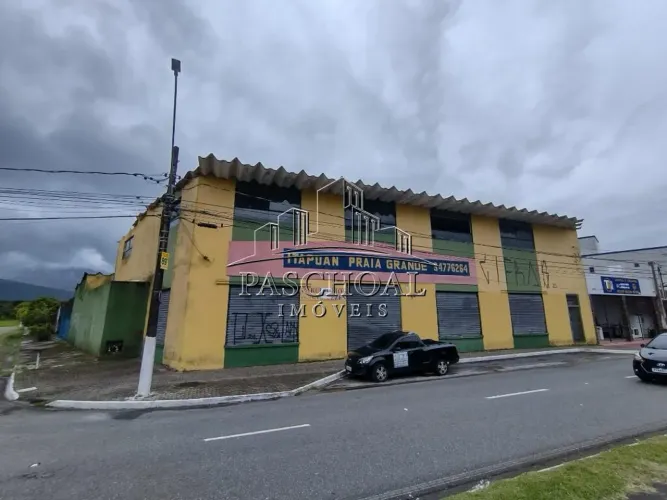 Agende uma visita para este Galpão com área de 1.370 m² total para Locação no Bairro Caiça