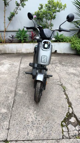 Moto elétrica 