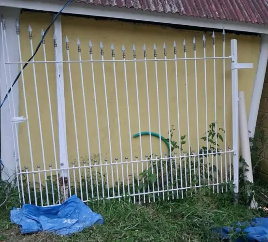 Portão de ferro