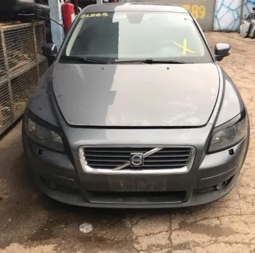 Peças Volvo C30 T5 turbo 2.5 2010 baixado no DETRAN 