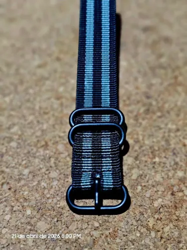 Pulseira Zulu Bond 22mm anéis em Black PVD