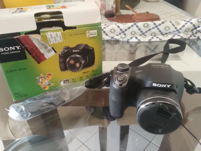 Camera Digital Sony Cyber Shot DSC H300