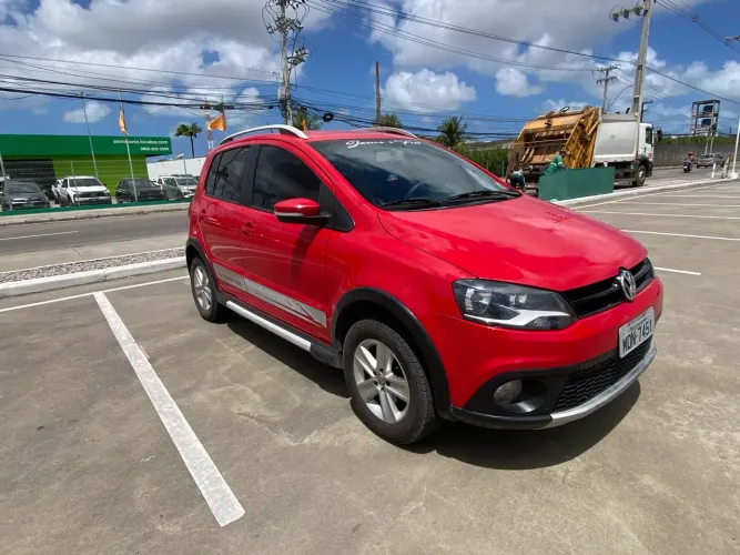 Volkswagen Crossfox 1.6 MI Total Flex 8V 5P 2011