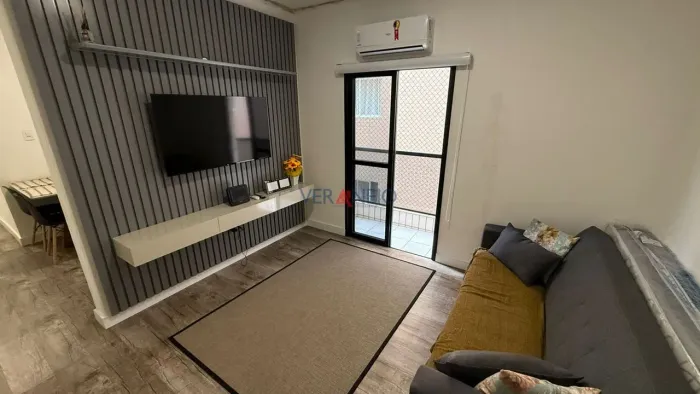 Apartamento à Venda em Vila Guilhermina, Praia Grande - SP