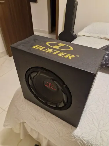 Caixa selada buster