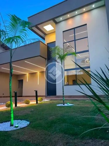BELISSIMA CASA TERREA A VENDA PROXIMA AO SHOPPING PASSEIO DAS AGUAS codigo: 352415