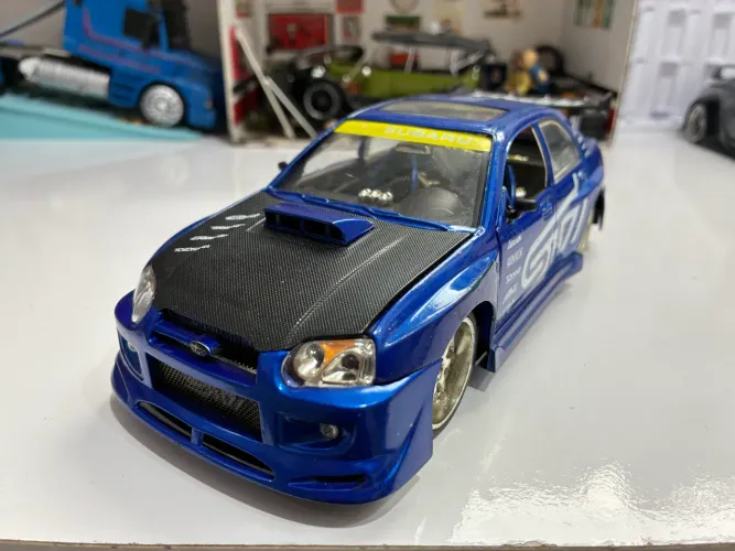 Miniatura Subaru sti azul custon 