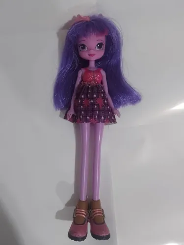 Equestria Girls.