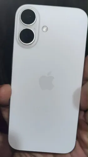 iPhone 16