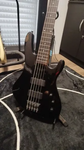 Baixo Washburn Xb 125 5 cordas ativo/passivo