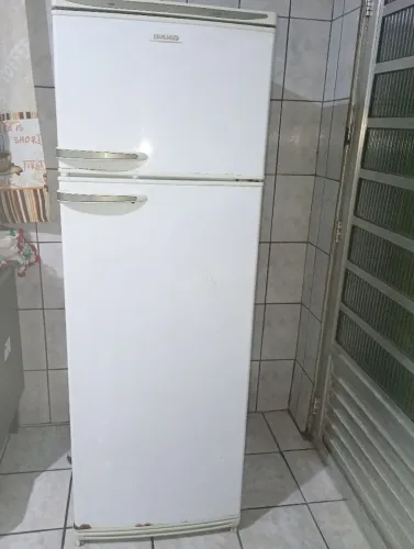Geladeira Dako duplex