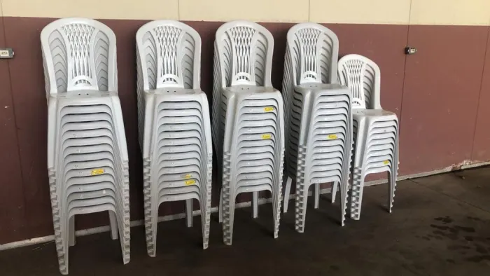 Aluguel de mesas e cadeiras
