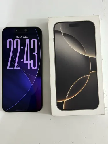 iPhone 16 Pro Max